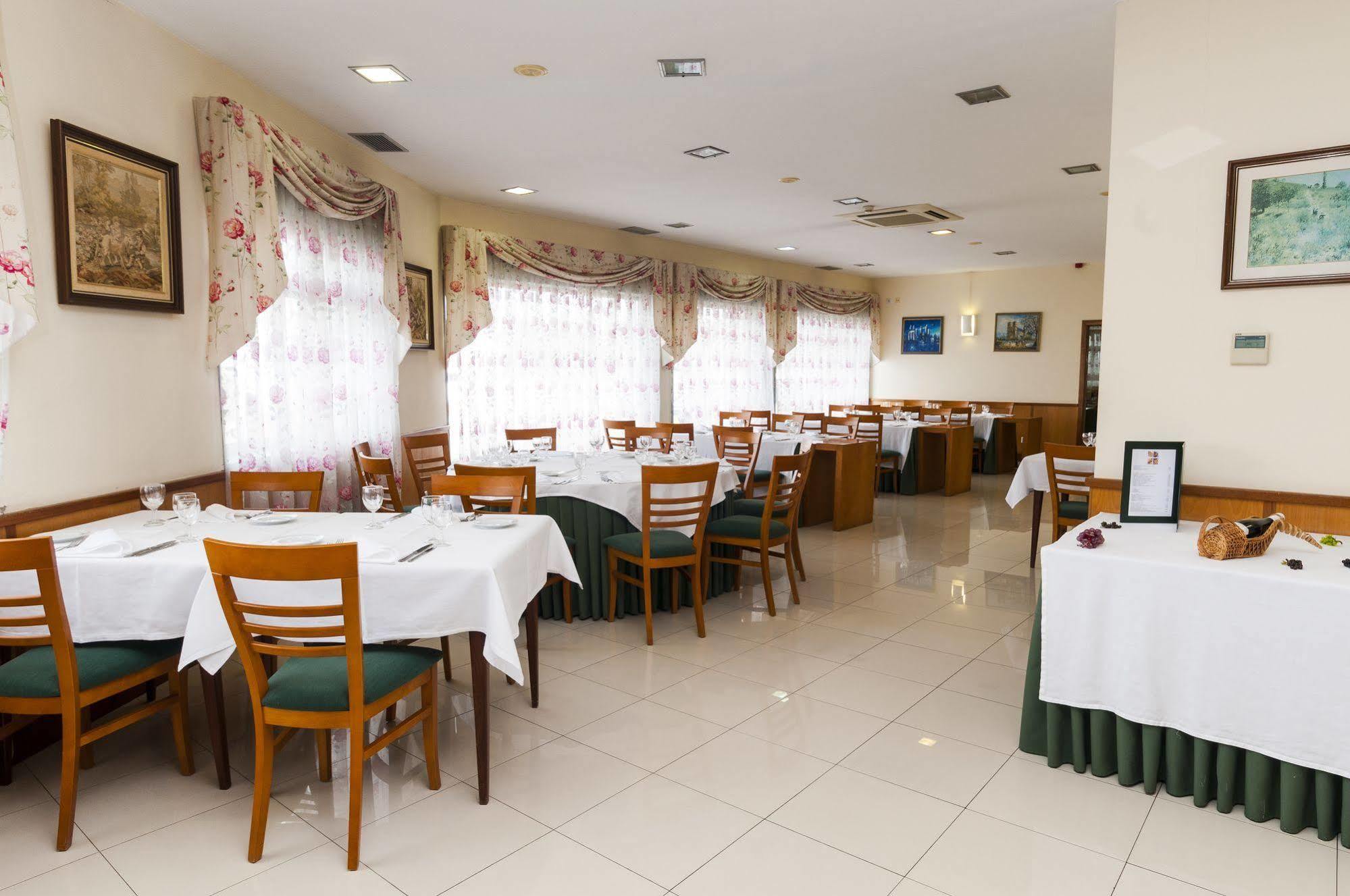 Agua Hotels Nelas Parq Luaran gambar